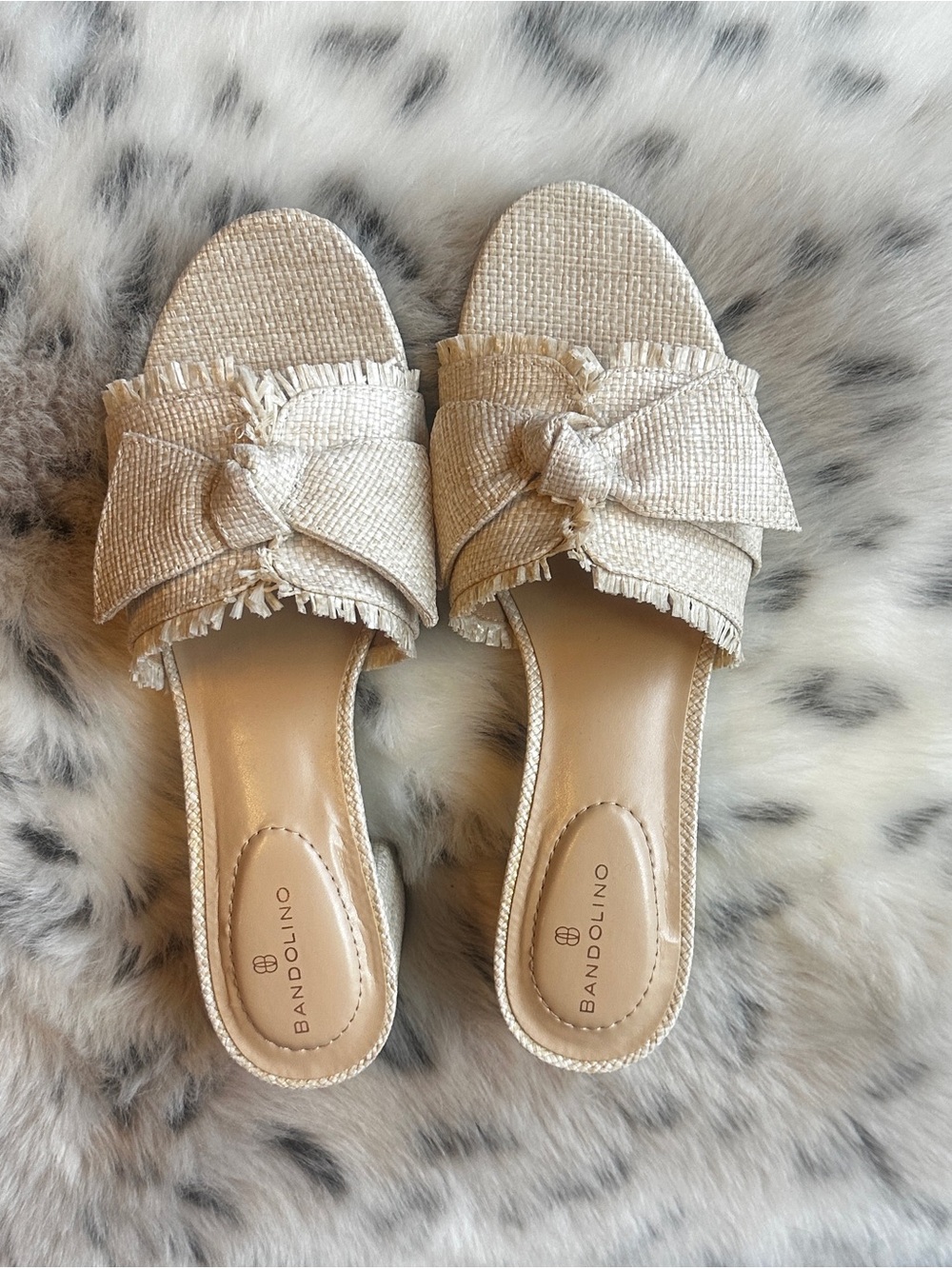 Bandolino Arden Bow Block Heel Sandals